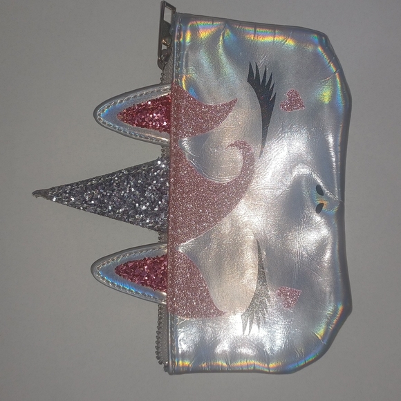 Unicorn cosmetic bag Iridescent sparkly unicorn cosmetic bag pencil bag Girlie - Picture 3 of 16